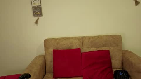 Catherin online show from November 2025 02:00:01 AM