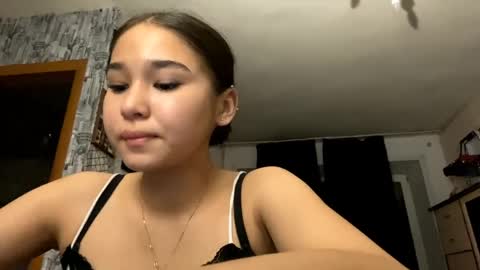catherinepirs online show from May 2026 04:04:01 PM