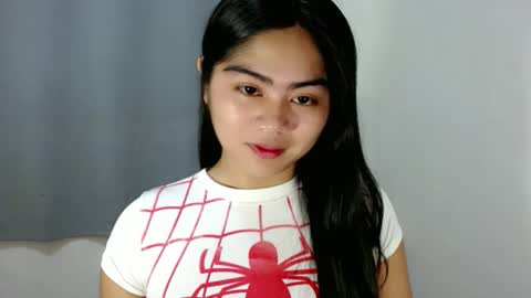 cathy_ho online show from November 2025 04:42:01 PM