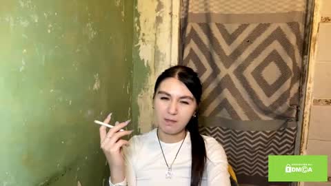 Lola online show from January 2026 09:51:02 PM