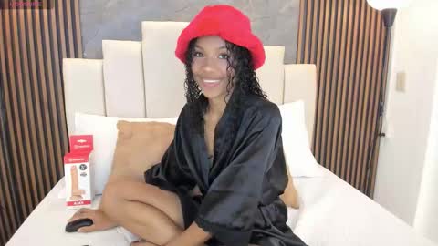 catiusca_reyes_03 online show from November 2025 02:09:02 PM