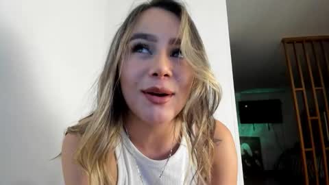 Catta  online show from October 2025 02:00:02 AM