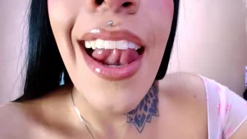 Cattleya online show from February 2026 02:53:02 AM