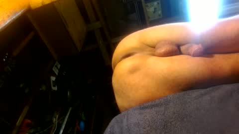 Snapshot of caughtnaked chatting on January 2025 08:54:01 AM caughtnaked online show from January 2025 08:54:01 AM