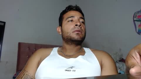 Snapshot of ccamilo_ chatting on May 2026 01:52:02 PM camilo online show from May 2026 01:52:02 PM