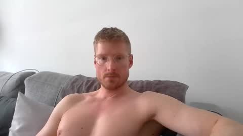 Snapshot of ccloser87 chatting on January 2026 01:49:01 PM ccloser87 online show from January 2026 01:49:01 PM