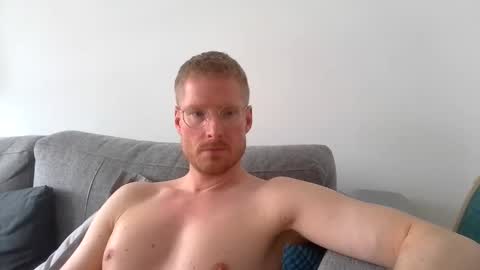 Snapshot of ccloser87 chatting on February 2026 11:30:02 AM ccloser87 online show from February 2026 11:30:02 AM