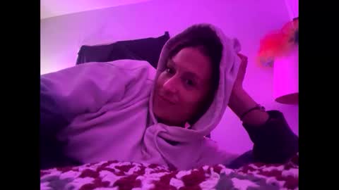cece_vibez online show from December 2025 08:34:01 AM