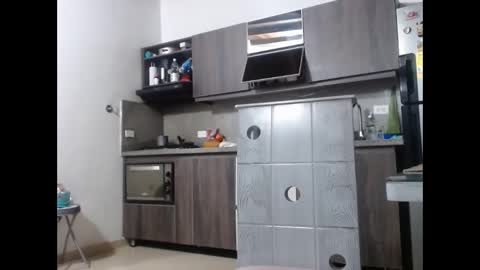 Snapshot of cecihotty4u chatting on September 2025 12:03:02 AM ceci online show from September 2025 12:03:02 AM