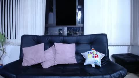 Snapshot of cecihotty4u chatting on May 2026 01:34:01 AM ceci online show from May 2026 01:34:01 AM