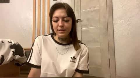 Gloria online show from February 2026 02:13:01 PM