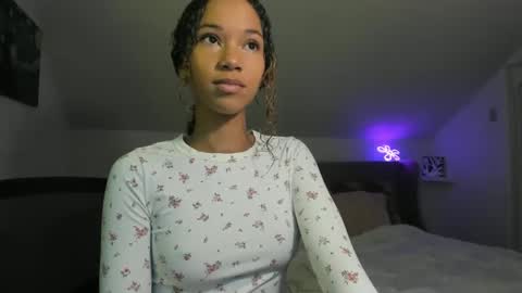 Snapshot of cedaya555 chatting on December 2024 09:07:02 AM CEDAYA555 online show from December 2024 09:07:02 AM