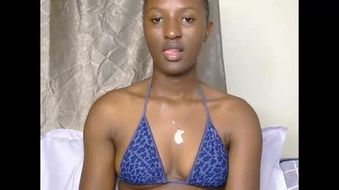 cee_queen online show from May 2026 02:25:01 PM