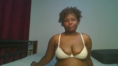 Snapshot of ceepretty25 chatting on February 2026 11:19:01 PM ceepretty25 online show from February 2026 11:19:01 PM