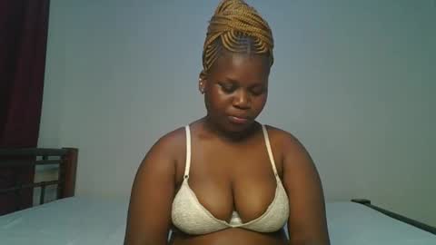 Snapshot of ceepretty25 chatting on February 2026 09:38:01 AM ceepretty25 online show from February 2026 09:38:01 AM