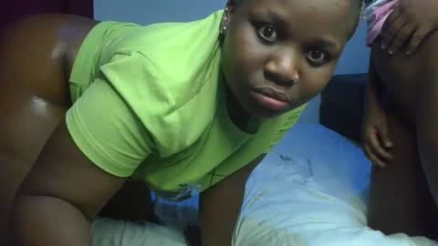 Snapshot of ceepretty25 chatting on February 2026 01:17:01 AM ceepretty25 online show from February 2026 01:17:01 AM