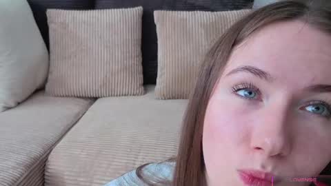 Snapshot of cel1ne_secret chatting on May 2026 06:07:01 AM Josie Manesi online show from May 2026 06:07:01 AM