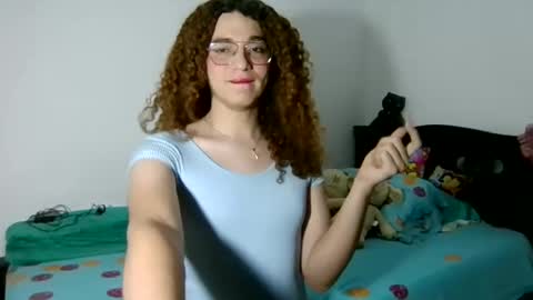 Snapshot of celessteseductora chatting on October 2025 06:56:01 PM celessteseductora online show from October 2025 06:56:01 PM