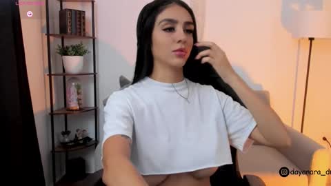 Snapshot of celeste_1220 chatting on November 2025 01:48:02 AM Alice online show from November 2025 01:48:02 AM