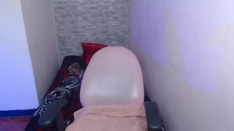 Snapshot of celeste_fioree chatting on October 2025 07:37:01 PM celeste_fioree online show from October 2025 07:37:01 PM