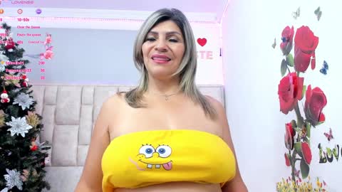 Snapshot of celeste_lincon chatting on January 2025 03:35:01 AM Celeste Lincon online show from January 2025 03:35:01 AM