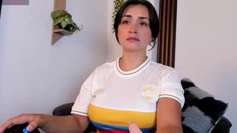 Snapshot of celeste_rodriguez_ chatting on September 2025 10:42:01 PM online show from September 2025 10:42:01 PM