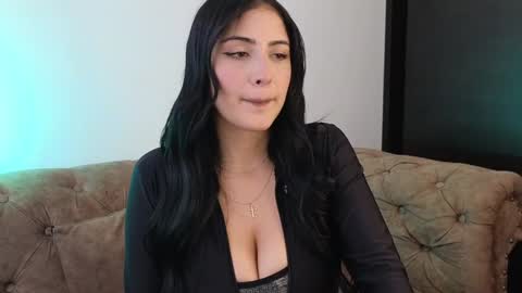 Snapshot of celeste_tailor_ chatting on February 2025 05:34:01 PM Celeste Tailor online show from February 2025 05:34:01 PM