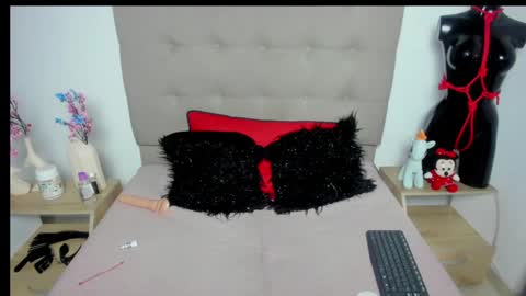 Snapshot of celesthejones chatting on January 2025 06:12:01 AM CelestheJones online show from January 2025 06:12:01 AM