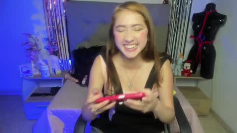 Snapshot of celesthejones chatting on February 2025 06:54:01 AM CelestheJones online show from February 2025 06:54:01 AM