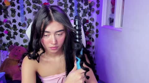 Snapshot of celestinepurple chatting on December 2024 12:52:01 AM Celestineeeeee online show from December 2024 12:52:01 AM