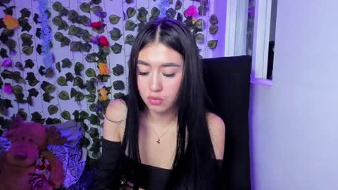 Snapshot of celestinepurple chatting on December 2024 11:05:01 PM Celestineeeeee online show from December 2024 11:05:01 PM