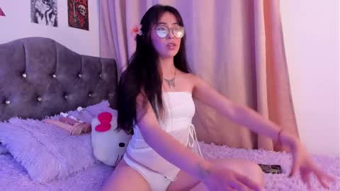 Snapshot of celestinepurple chatting on September 2025 12:44:02 AM Celestineeeeee online show from September 2025 12:44:02 AM