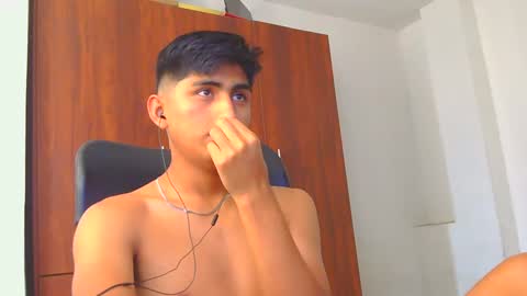 Snapshot of cesarex148 chatting on December 2024 05:33:02 PM Cesar online show from December 2024 05:33:02 PM