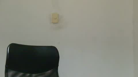 Snapshot of cesarex148 chatting on February 2025 02:33:01 AM Cesar online show from February 2025 02:33:01 AM