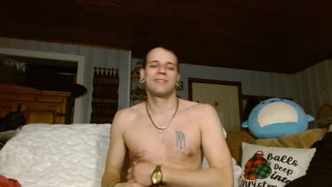 Snapshot of cguffey2284 chatting on December 2024 02:54:01 AM cguffey2284 online show from December 2024 02:54:01 AM