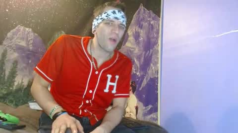 Snapshot of cguffey2284 chatting on January 2025 08:24:01 AM cguffey2284 online show from January 2025 08:24:01 AM