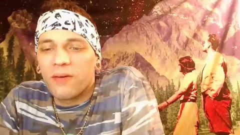 Snapshot of cguffey2284 chatting on January 2025 10:44:02 PM cguffey2284 online show from January 2025 10:44:02 PM