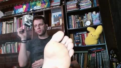 Snapshot of cguffey2284 chatting on February 2025 04:20:01 AM cguffey2284 online show from February 2025 04:20:01 AM