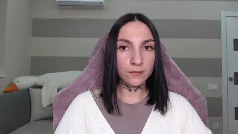 Kate online show from February 2025 10:17:02 AM