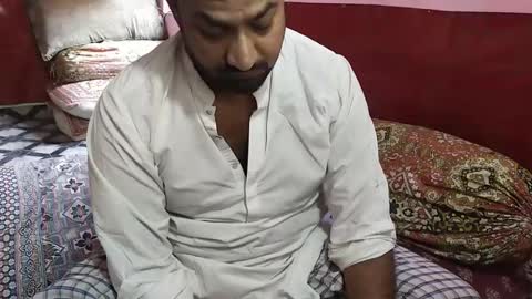 Snapshot of chadipluskhangarh chatting on May 2026 08:31:01 AM Stormydick online show from May 2026 08:31:01 AM