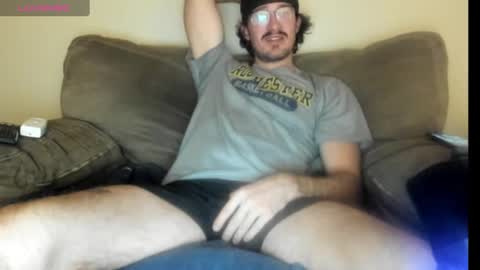 Snapshot of chadpowerz chatting on September 2025 03:32:02 AM Lydong online show from September 2025 03:32:02 AM