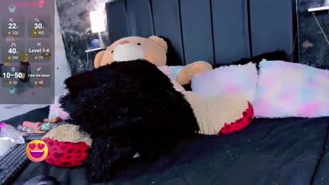 pamela online show from November 2025 03:29:01 AM