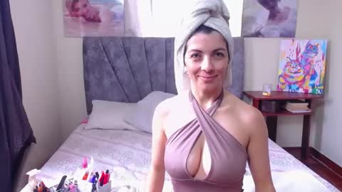 Snapshot of chanel_joliee chatting on April 2026 03:09:01 PM chanel online show from April 2026 03:09:01 PM