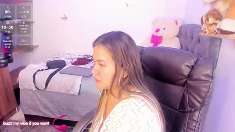 Snapshot of chanell__toledo chatting on January 2026 01:31:01 AM Chanel online show from January 2026 01:31:01 AM