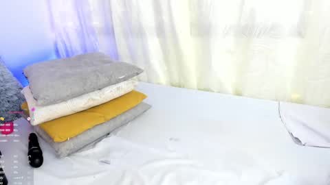 Snapshot of chanell_lovers chatting on February 2025 05:26:02 AM CHANELL online show from February 2025 05:26:02 AM