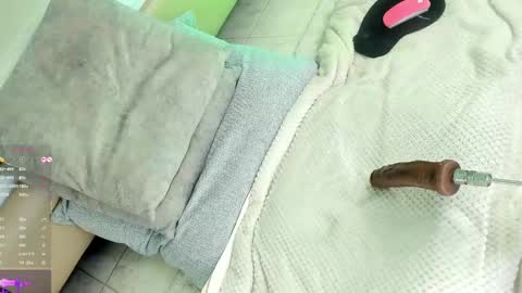 Snapshot of chanell_lovers chatting on March 2025 05:44:02 AM CHANELL online show from March 2025 05:44:02 AM