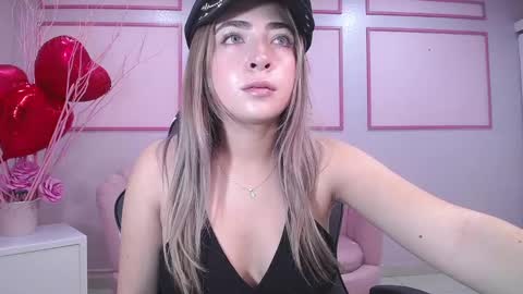 channel_blonde_a online show from February 2025 04:36:02 PM