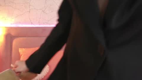 Channelangeless online show from October 2025 08:17:01 AM