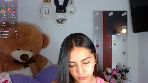 Isabella online show from January 2025 11:32:01 AM