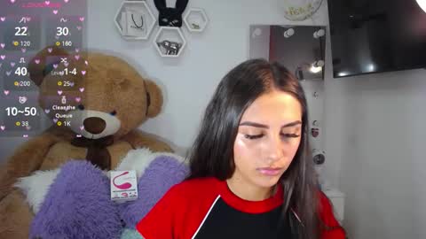 Isabella online show from November 2025 01:26:01 AM